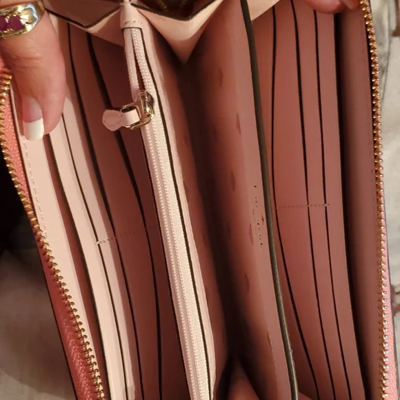 Kate spade wallet - Picture 6 of 6